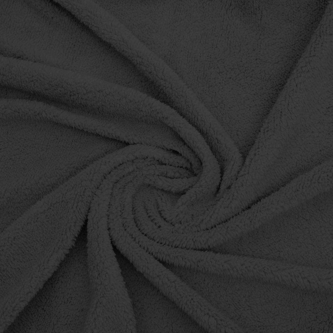 Teddy kussenslopen antraciet – set van 2. Gemaakt van 100% Teddy polyester, zacht, warm, antiallergeen en geschikt voor machinewas.