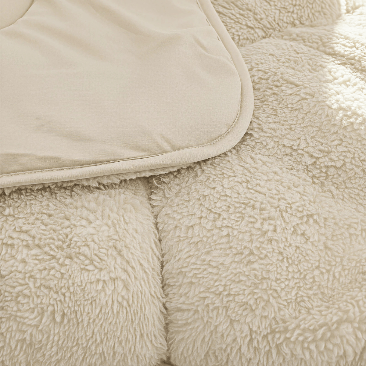 Abrigu Original Dekbed Teddy Champagne - Voor het hele jaar (1+1)