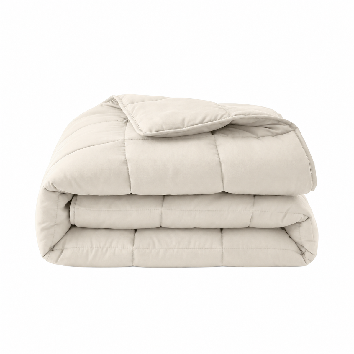 Abrigu Percale beige – opgevouwen dekbed op witte achtergrond
